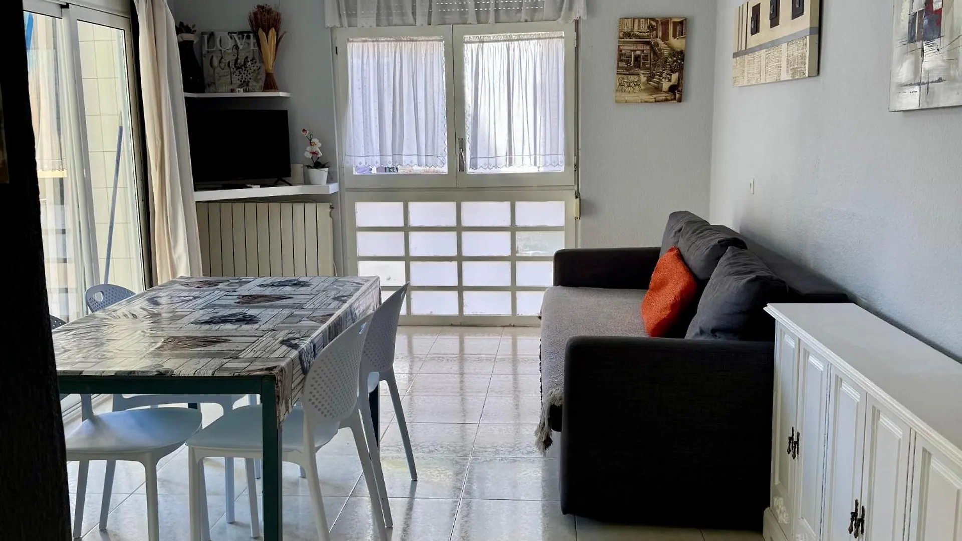Apartamento Zodiac Ab 2F Lloret de Mar 0*,  Spain